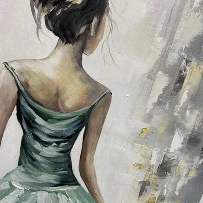 Emerald and Green Figurative Oil Painting – Emerald Grace