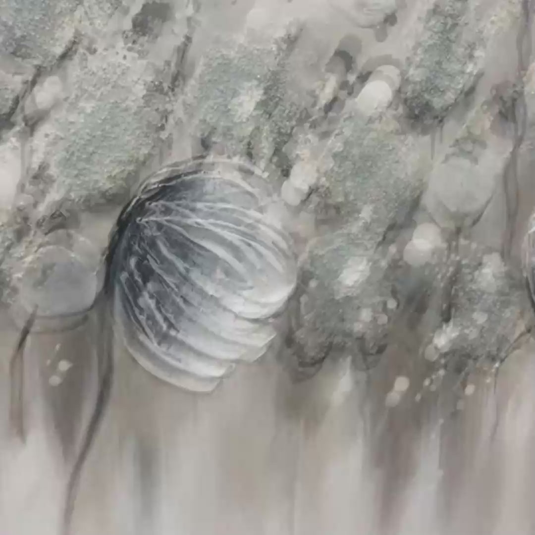 Silver Mist – Minimalist Floral Oil Painting, view 3