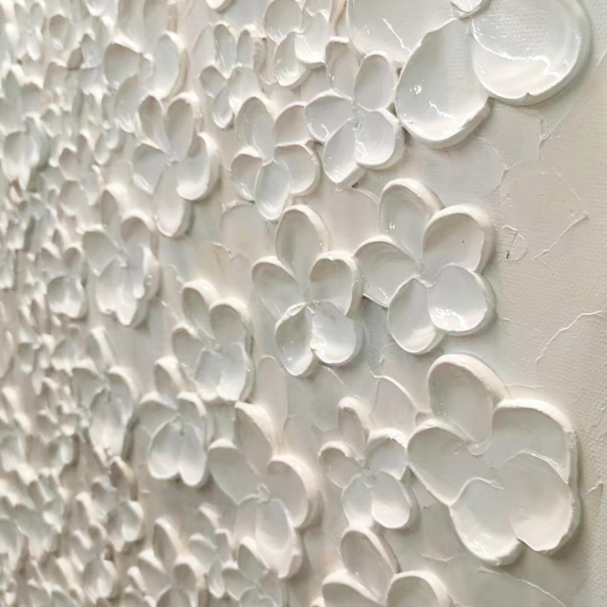 White Floral Impasto Painting – Blanc Bloom