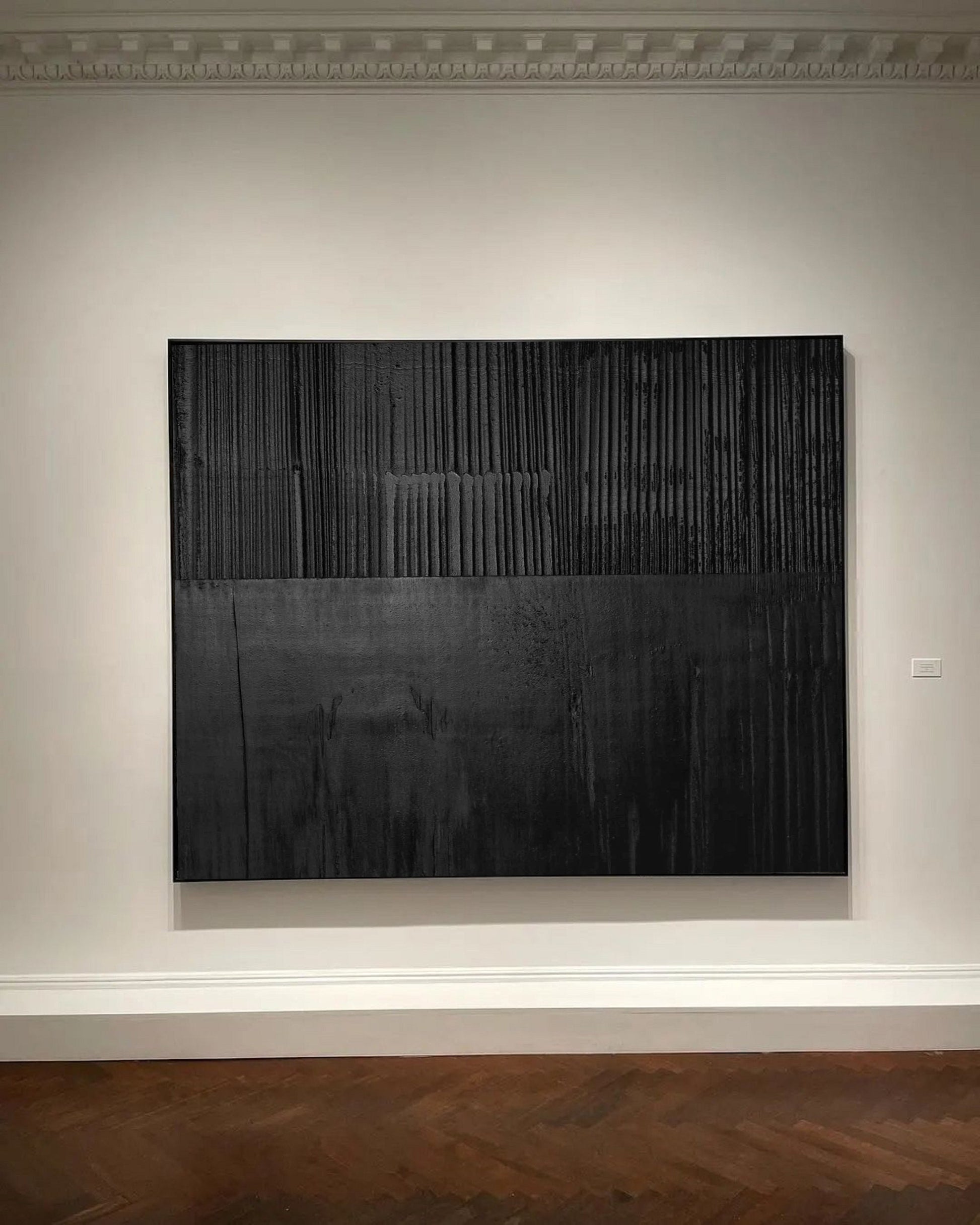 Large Black 3D Textured Abstract Painting – Minimalist Wall Art